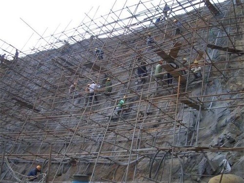 白朗公路桩基检测